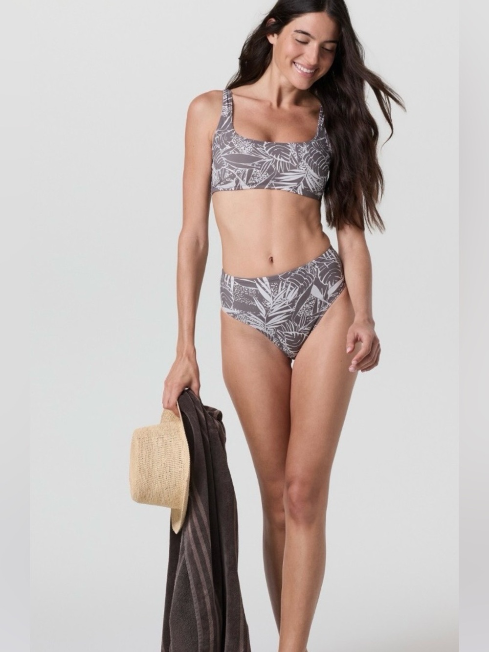 NWT NEW Vuori Women’s High Waisted Swimsuit Bikini Bottoms Gray Chia Palm Large